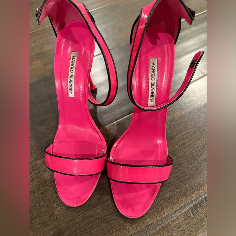 100% AUTHENTIC HOT PINK MANOLO BLAHNIK HEELS 41.5 ORIGINAL BOX - Picture 6 of 7
